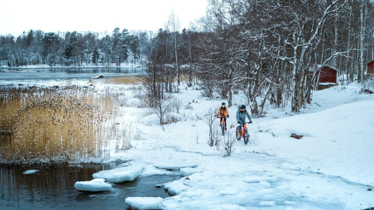 Lapland Hotels Bulevardi Хелзинки Екстериор снимка Winter cycling in Finland